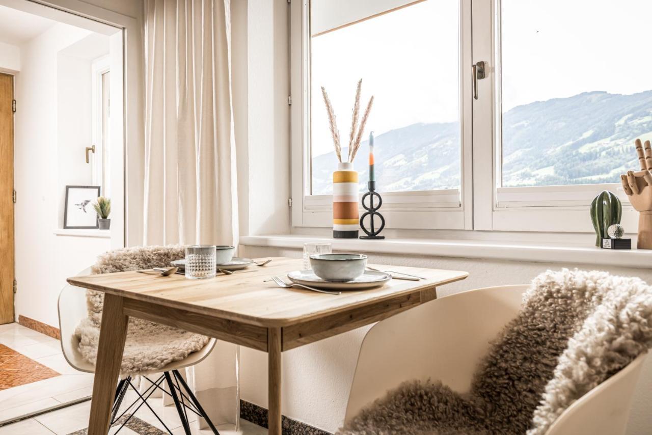 View4Two / Chalet-Apartment Zillertal Hart im Zillertal Exterior photo